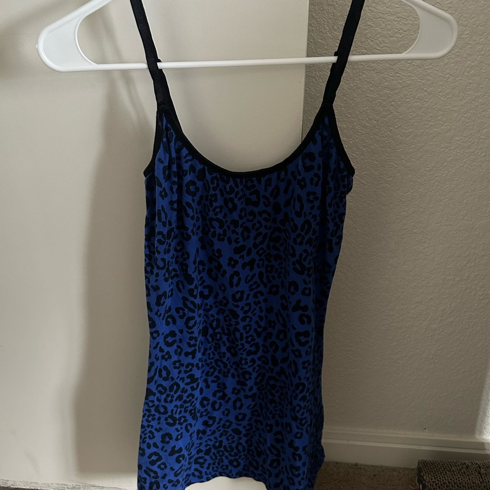 Cheetah Print Form Fitting Tank Top